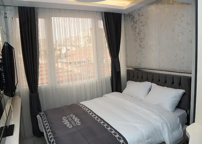 Otel The Grand Tower