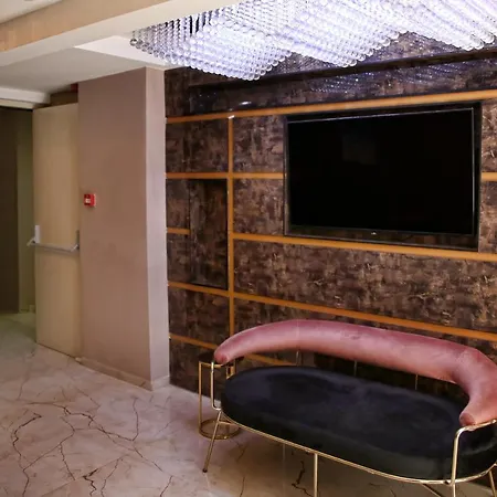 The Grand Tower ホテル