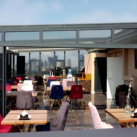 The Grand Tower ホテル